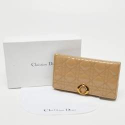 Pre Owned Dior Beige Cannage Patent Leather Continental Wallet