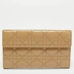 Pre Owned Dior Beige Cannage Patent Leather Continental Wallet