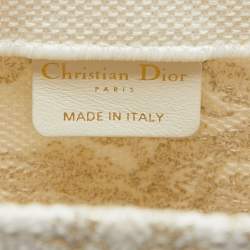 Pre Owned Dior Off White Canvas Large Stella Embroidery Around The World Book Tote 