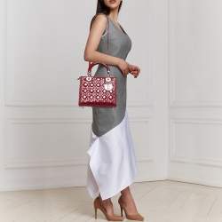 Pre Owned Dior Red Cannage Patent Leather Medium Lady Dior Tote
