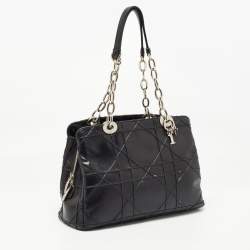 مملوكة مسبقًا حقيبة يد ديور ليدي ديور شوبينغ صغيرة ناعمة جلد كاناج أرجواني