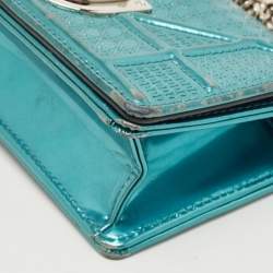 Pre Owned Dior Green Micro Cannage Patent Leather Baby Diorama Crossbody Bag