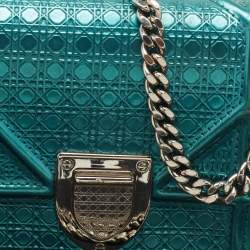 Pre Owned Dior Green Micro Cannage Patent Leather Baby Diorama Crossbody Bag