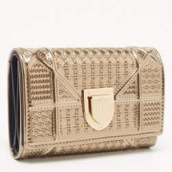 Pre Owned Dior Gold Patent Leather Diorama Trifold Compact Wallet