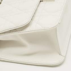 Pre Owned Dior  White Quilted Leather Medium Miss Dior Promenade Shoulder Bag
