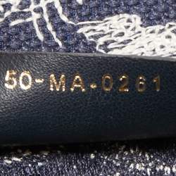 Pre Owned Dior Navy Blue/White Embroidered Canvas Medium Toile de Jouy Book Tote 