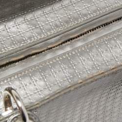 Pre Owned Dior Silver Microcannage Patent Leather Medium Lady Dior Tote