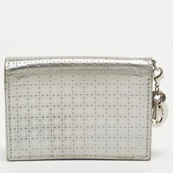 Pre Owned Dior Silver Micro Cannage Patent Leather Lady Dior Card Case