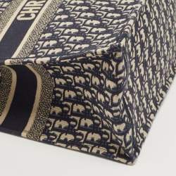 مملوكة مسبقًا Dior Blue Oblique Canvas Large Book Tote
