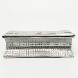 Pre Owned Dior Silver Microcannage Patent Leather Medium Diorama Flap Shoulder Bag