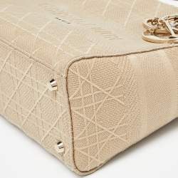 Pre Owned Dior Beige Embroidered Canvas Medium Lady D-Lite Tote