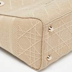Pre Owned Dior Beige Embroidered Canvas Medium Lady D-Lite Tote