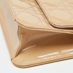 مملوكة مسبقًا حقيبة كلاتش ديور سلسلة نيو لوك جلد لامعة كاناج سوداء