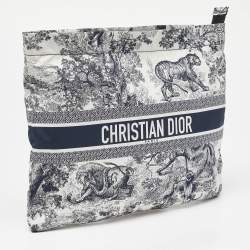 Pre Owned Dior Blue Technical Fabric Diortravel Zipped Pouch