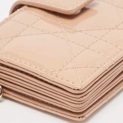 مملوكة مسبقًا Dior Beige Cannage Patent Leather Lady Dior 5 Gusset Card Holder
