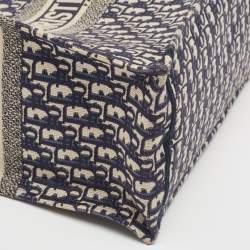 Pre Owned Dior Navy Blue Oblique Embroidered Canvas Large Book Tote