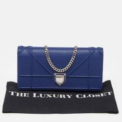 Pre Owned Dior Navy Blue Leather Diorama Wallet On Chain