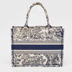 Pre Owned Dior Navy Blue/White Toile De Jouy Embroidery Canvas Medium Book Tote
