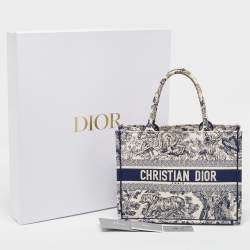 Pre Owned Dior Navy Blue/White Toile De Jouy Embroidery Canvas Medium Book Tote