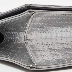 Pre Owned Dior Silver Microcannage Patent Leather Medium Diorama Flap Shoulder Bag