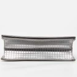 Pre Owned Dior Silver Microcannage Patent Leather Medium Diorama Flap Shoulder Bag