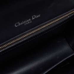 Pre Owned Dior Silver Microcannage Patent Leather Medium Diorama Flap Shoulder Bag