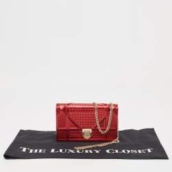 Pre Owned Dior Red Micro Cannage Patent Leather Diorama Wallet On Chain
