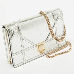 Pre Owned Dior Silver Crackled Patent Leather Diorama Chain Clutch