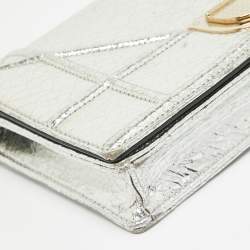 Pre Owned Dior Silver Crackled Patent Leather Diorama Chain Clutch