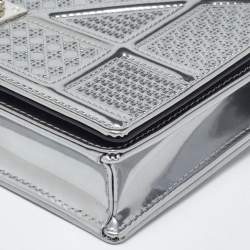 Pre Owned Dior SIlver Micro Cannage Patent Leather Diorama Wallet On Chain