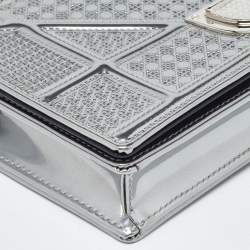 Pre Owned Dior SIlver Micro Cannage Patent Leather Diorama Wallet On Chain