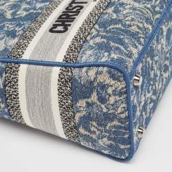 Pre Owned Dior Blue/Off White Cannage Embroidered Canvas Medium Lady D-Lite Tote