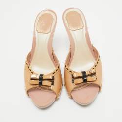 Pre Owned Dior Beige Patent Leather Bow Peep Toe Sandals Size 39.5