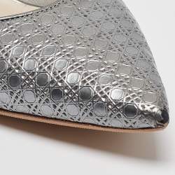 Pre Owned Dior Silver Cannage Patent Pointed Toe Pumps Size 37