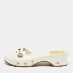 Pre Owned Dior Cream Patent Leather Slide Sandals Size 36.5