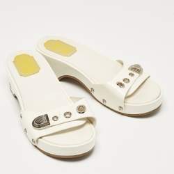 Pre Owned Dior Cream Patent Leather Slide Sandals Size 36.5