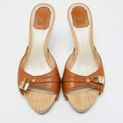 Pre Owned Dior Brown Leather Lock Detail Wooden Slide Sandals Size 40