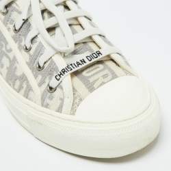 Pre Owned Dior Grey/White Oblique Canvas Walk'n'Dior Low Top Sneakers Size 39