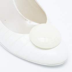 مملوكة مسبقًا حذاء كعب عالي ديور جلد أبيض منقوش مقدمة دائرية مقاس 38.5