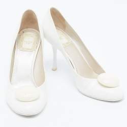 مملوكة مسبقًا حذاء كعب عالي ديور جلد أبيض منقوش مقدمة دائرية مقاس 38.5