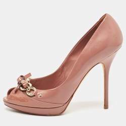 مملوكة مسبقًا Dior Pink Patent Leather Bow Chain Detail Peep Toe Pumps Size 40