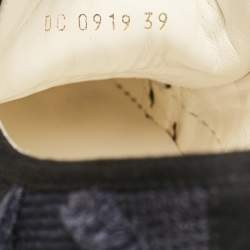 Pre Owned حذاء رياضي ديور عنق منخفض واكن ديور مطاط وكانفاس أبيض/أسود مقاس 39