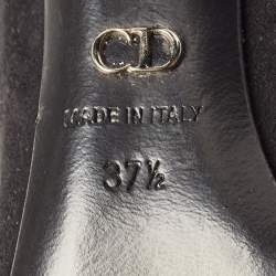 مملوكة مسبقًا Dior Black Suede and Patent Leather Petale Pumps Size 37.5