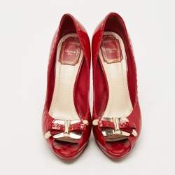 Pre Owned Dior Red Patent Leather Bow Chain Detail Peep Toe Pumps Size 38.5