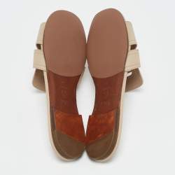 مملوكة مسبقًا Dior Beige Leather 30 Montaigne Slide Flats Size 39