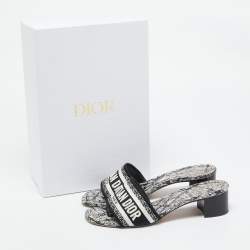 مملوكة مسبقًا Dior Black/White Embroidered Canvas Dway Slide Sandals Size 37.5