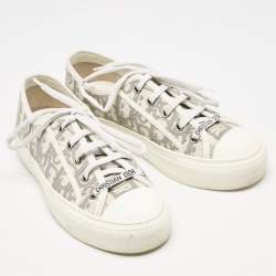 مملوكة مسبقًا Dior Grey/White Canvas Walk'n'Dior Low Top Sneakers Size 36