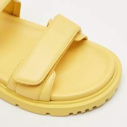Pre Owned Dior Yellow Leather DiorAct Flat Sandals Size 39