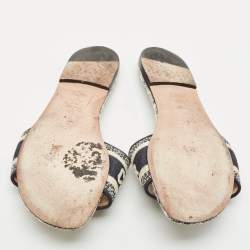 مملوكة مسبقًا Dior Navy Blue Embroidered Canvas Dway Flat Slides Size 39