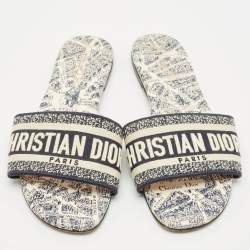 مملوكة مسبقًا Dior Navy Blue Embroidered Canvas Dway Flat Slides Size 39